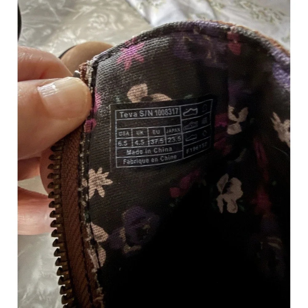 Teva De La Vina Brown Leather Ankle Boots Floral Lining Womens 6.5 1008317